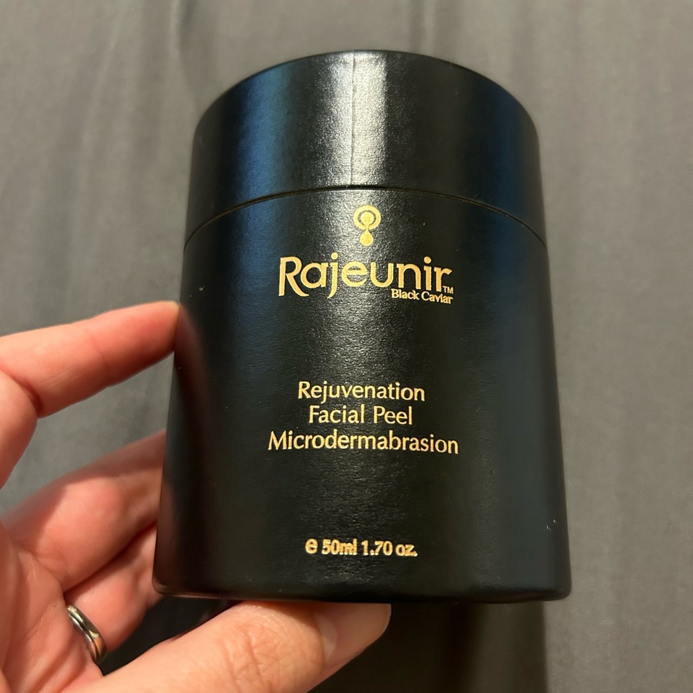 Rajeunir Facial Peel Microdermabrasion